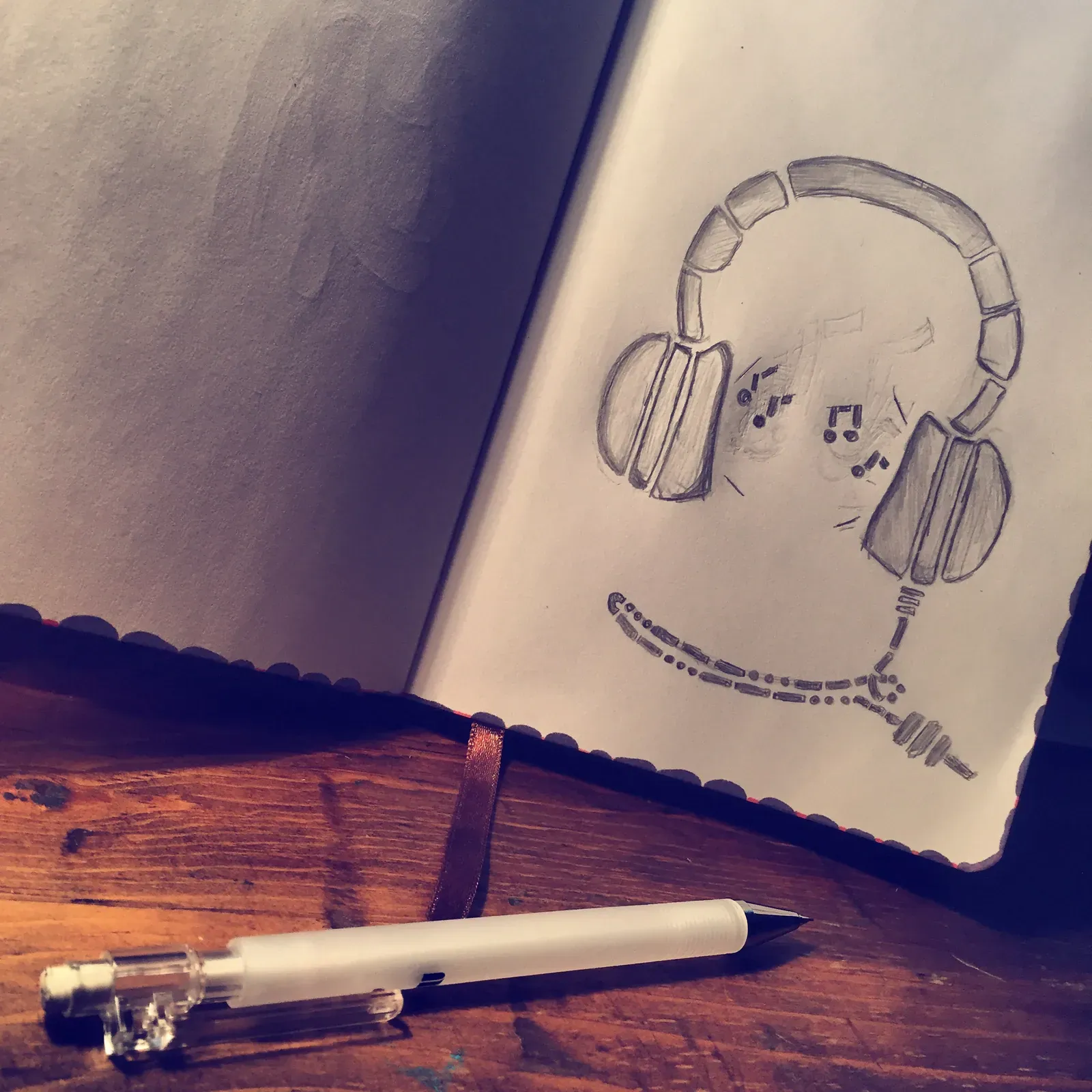 Patterned headphones