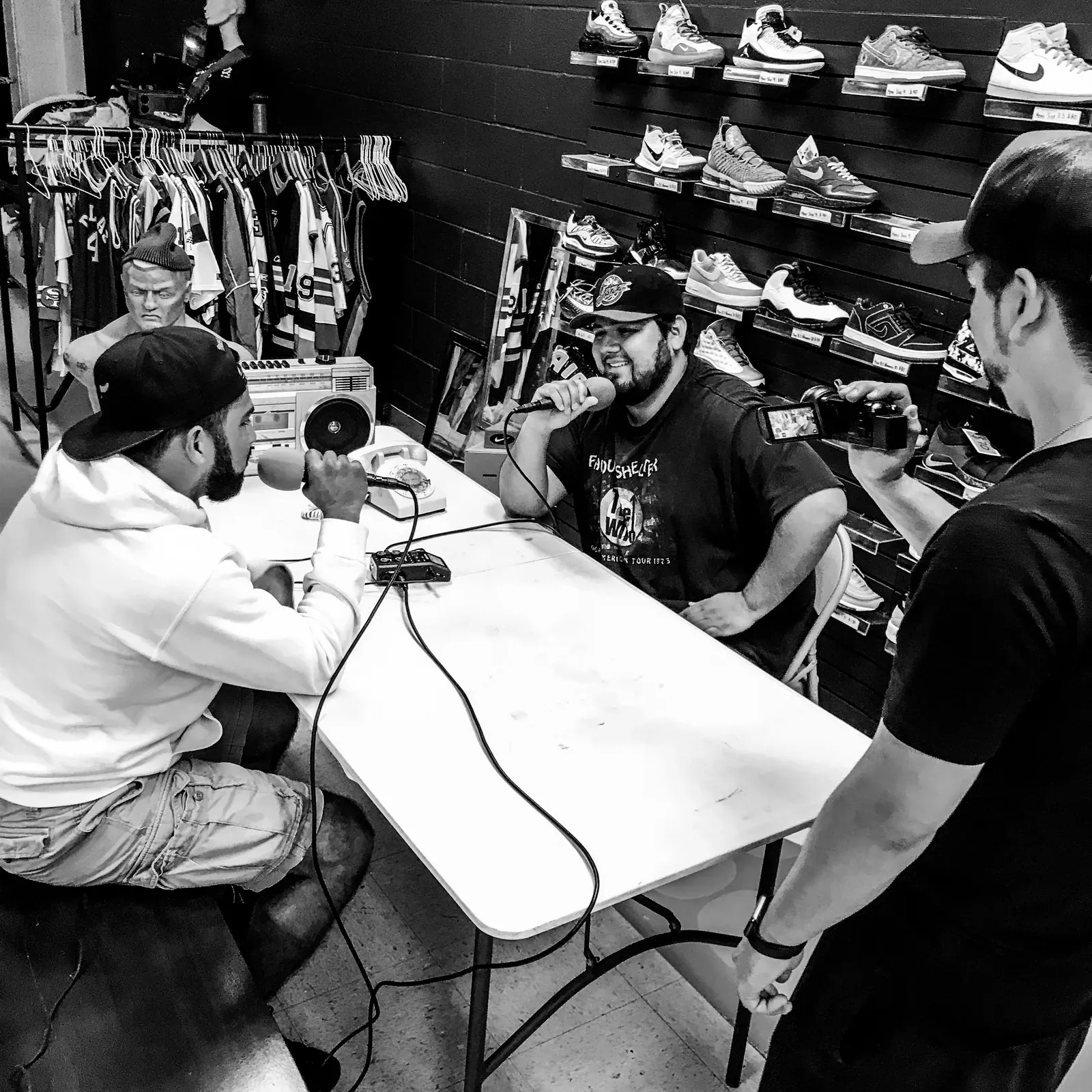We The Switch @ De Nuevo Apparel shop